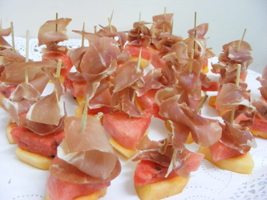 Barquitos de Jamón Serrano