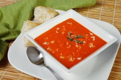 Bisque de Pimiento Rojo y Camarón