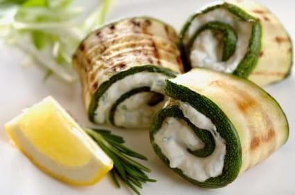 Calabacitas Asadas con Queso de Cabra