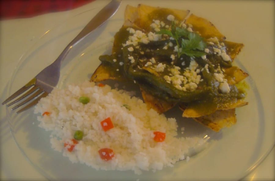 Chilaquiles en Salsa Verde con Chile Poblano