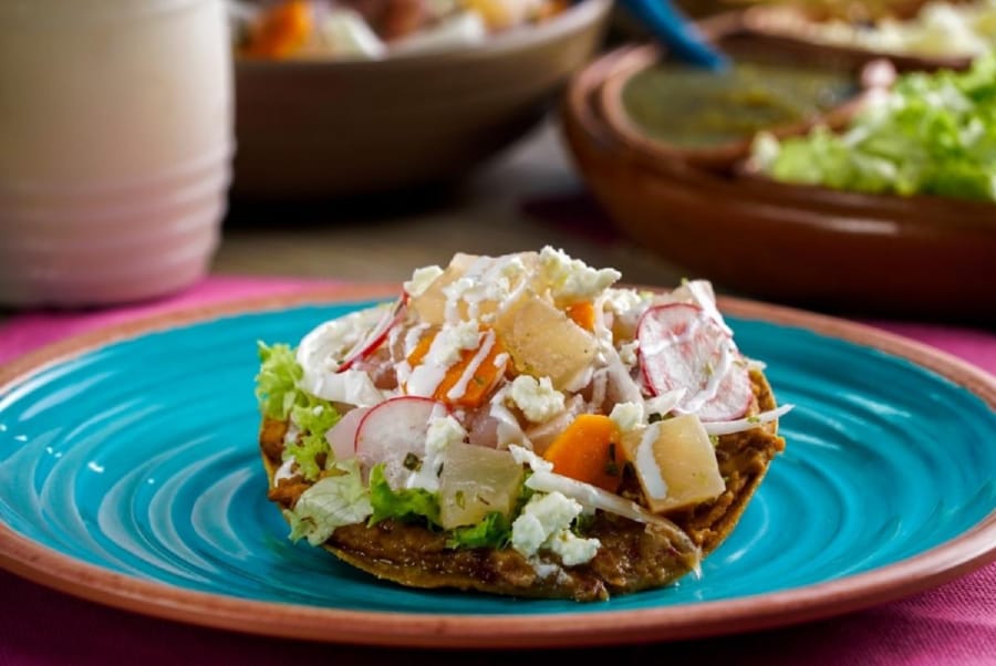 Deliciosas Tostadas de Pata