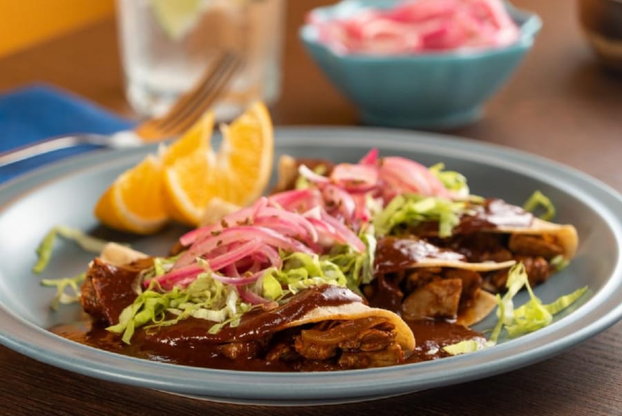 Enchiladas de Cochinita