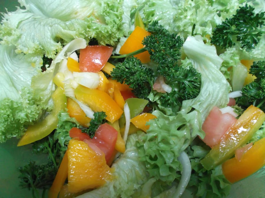 Ensalada de Lechuga con Mango