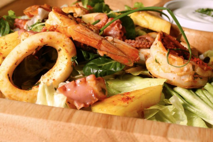 Ensalada de Mariscos al Grill