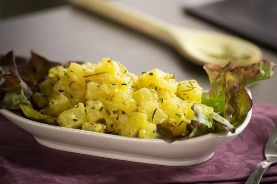 Ensalada de Papas con Finas Hierbas