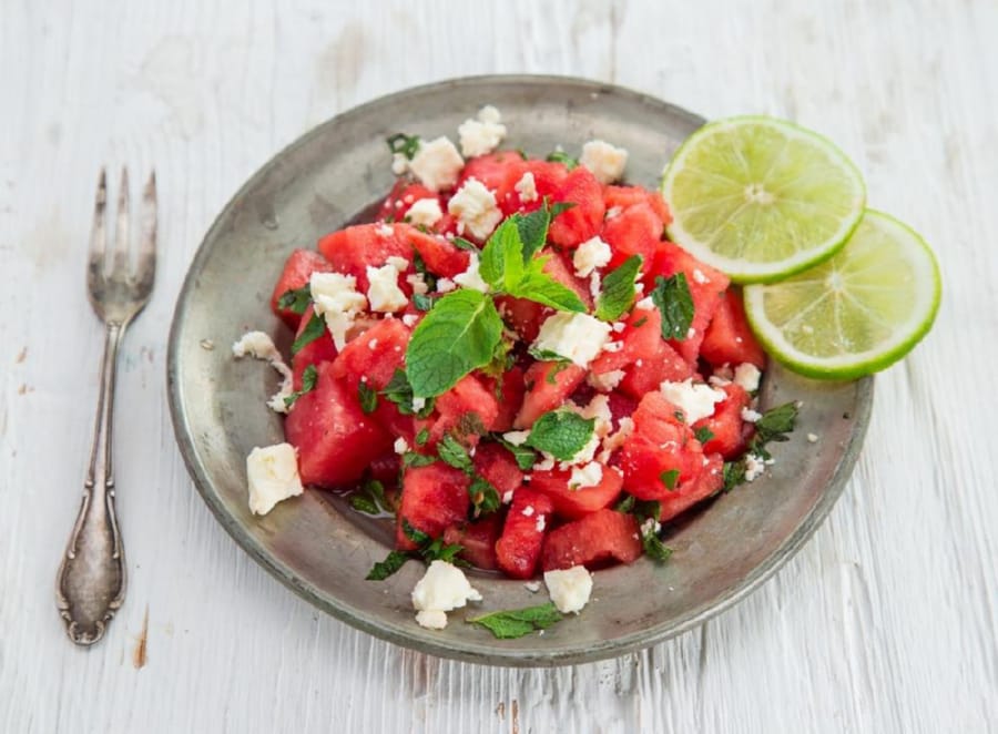 Ensalada De Sandia Y Queso Feta Con Sal Y Azucar 8144