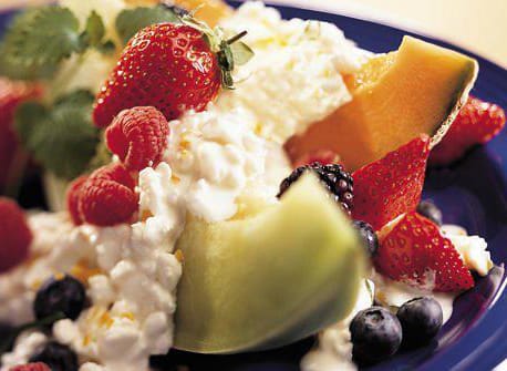 Frutas con queso cottage