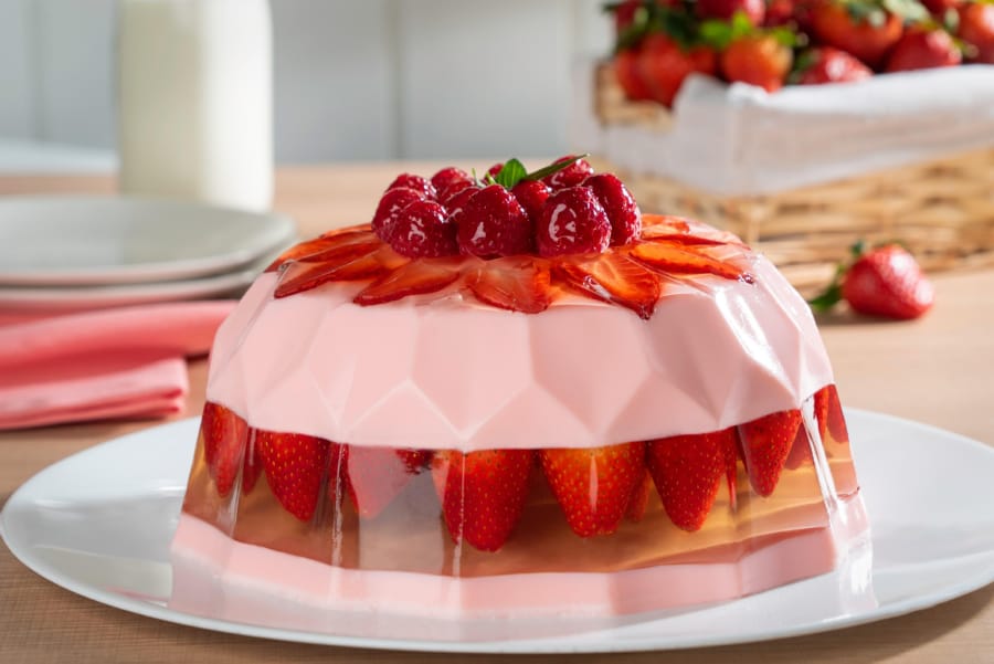 Gelatina con Mousse de Fresa 