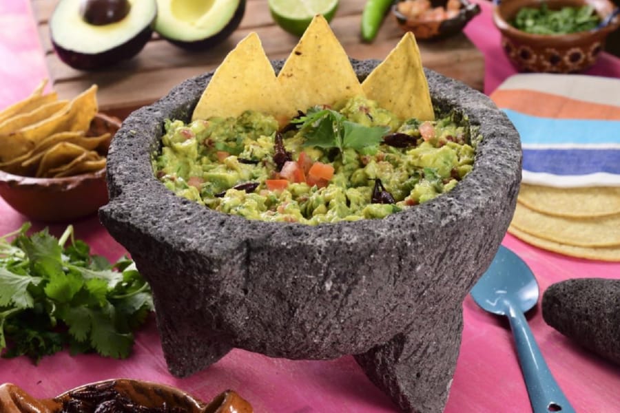 Guacamole Clásico en Molcajete