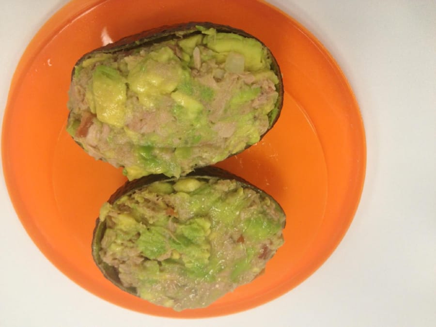 Lanchitas de Atún con Aguacate