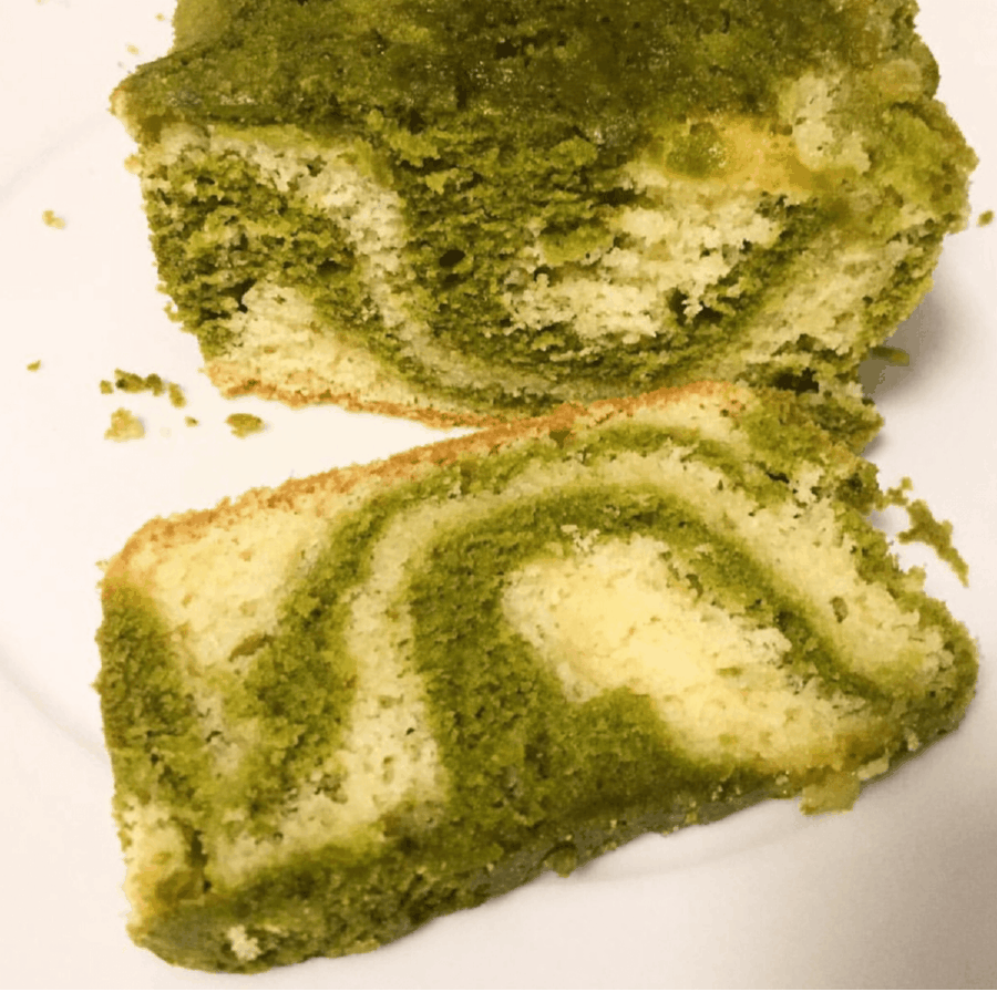 Matcha Poudcake