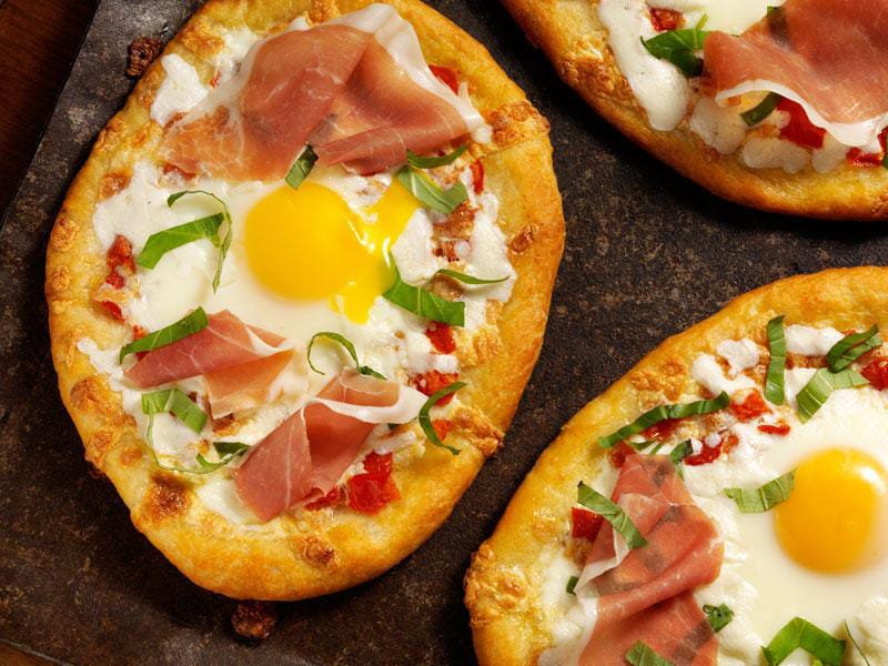 Mini Pizzas de Huevo para Desayunar