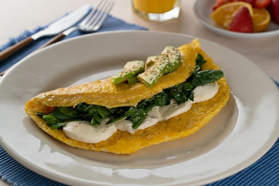 Omelette Esponjoso de Espinacas con Queso 