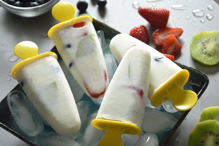 Paletas Heladas de Yoghurt con Fruta
