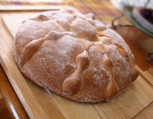 Pan de Muertos