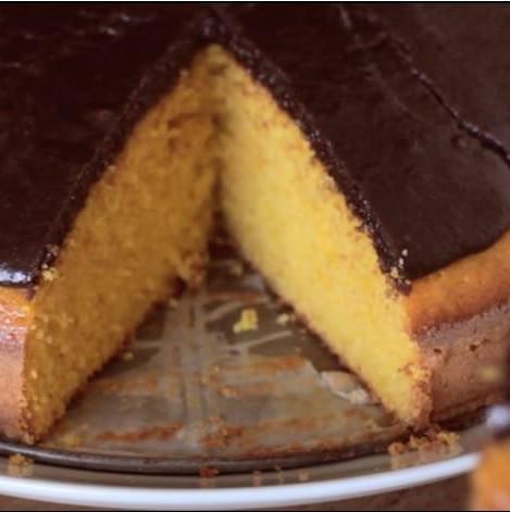 Pan de Zanahoria con Cubierta de Chocolate