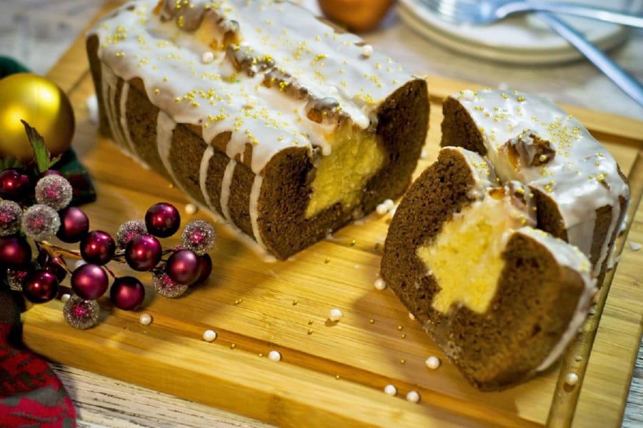 Panqué de Chocolate con Arbolito Sorpresa