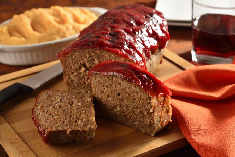 Pastel de Carne con Puré de Camote