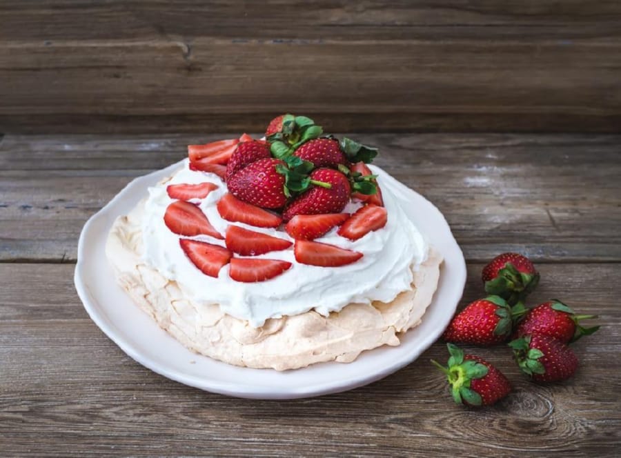 Pavlova con Frutos Rojos