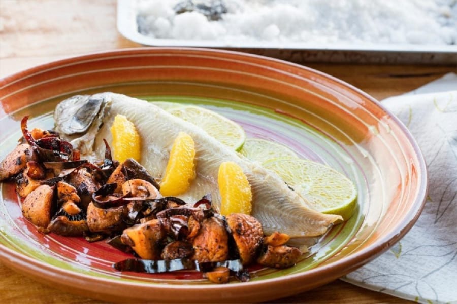 Pescado a la Sal con Clara