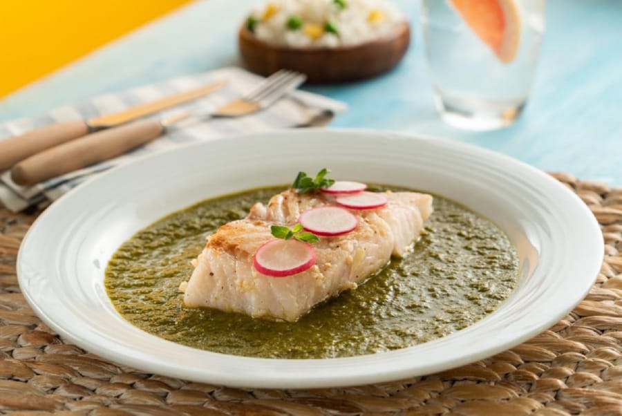 Pescado con Salsa Verde