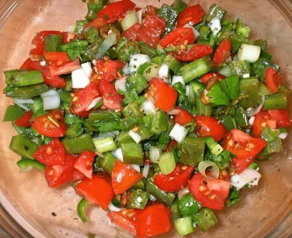 Pico de Gallo con Nopalitos