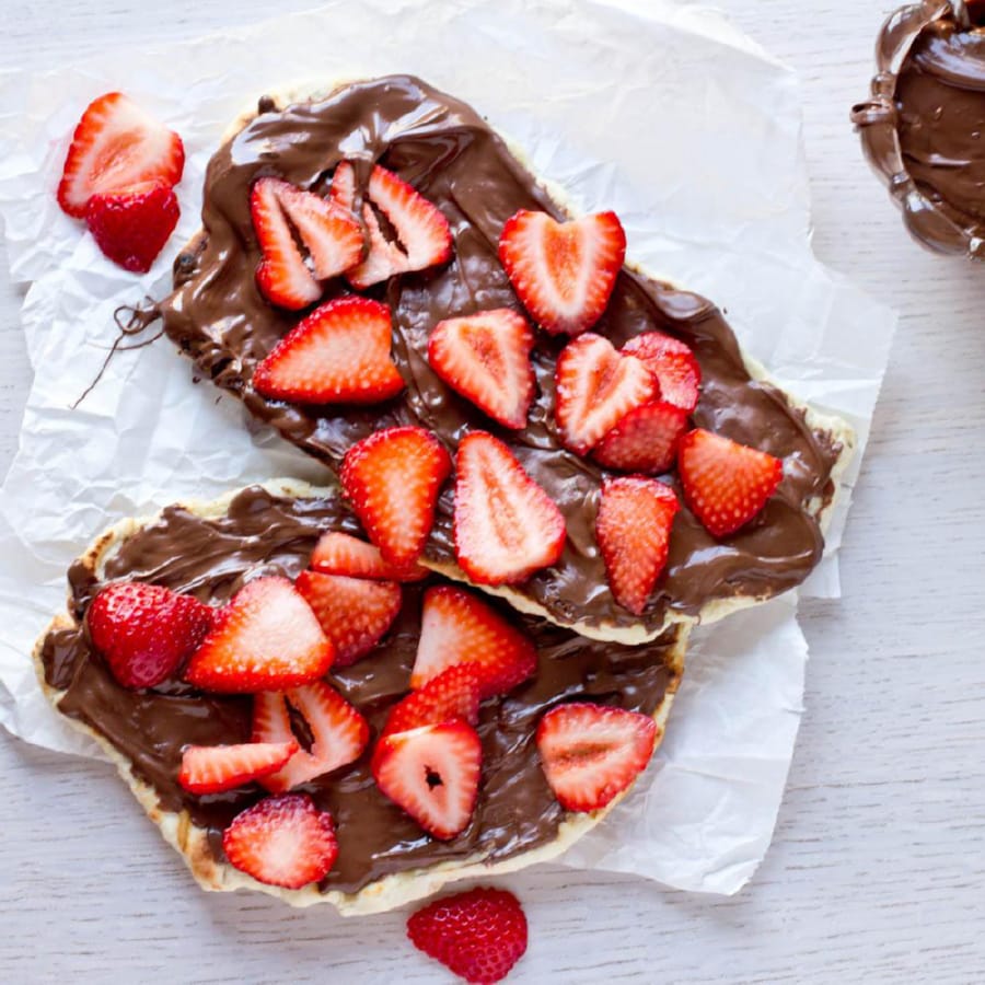 Pizza de Chocolate con Fresas