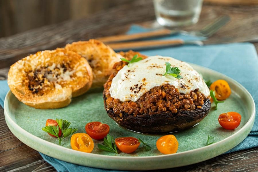 Portobellos Rellenos de Carne a la Boloñesa