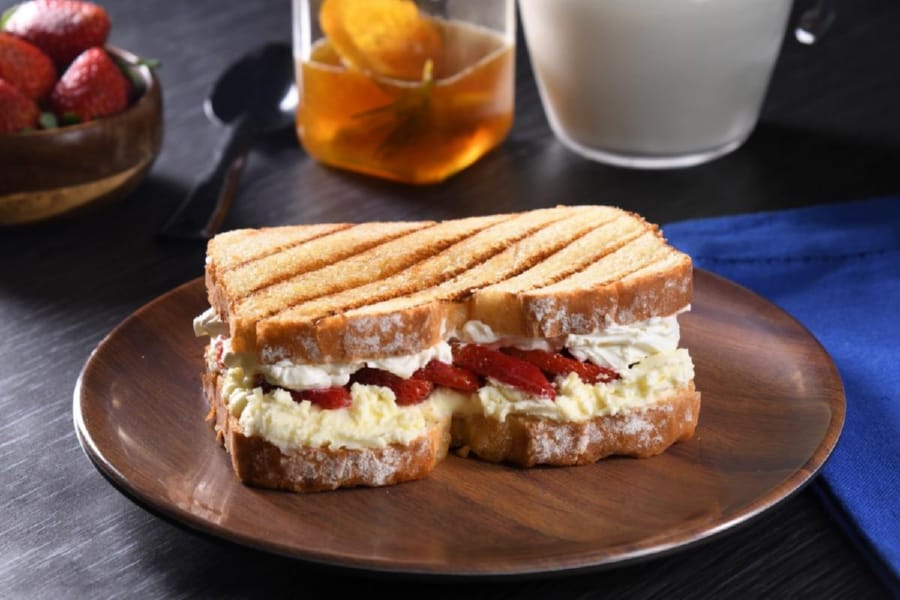 Sándwich de Fresa y Mascarpone