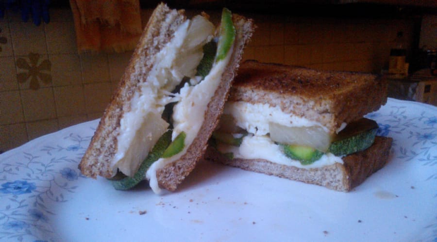 Sandwich de piña y calabacitas