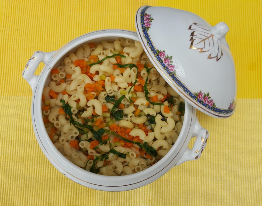 Sopa de Coditos con Verduras