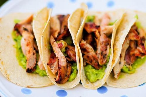 Tacos de Pollo con Tortilla de Maíz