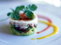 Torre de Aguacate y Surimi