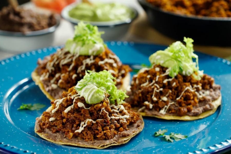 Tostadas de Chorizo Vegano