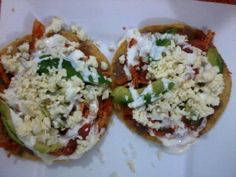 Tostadas Tricolores de Pollo