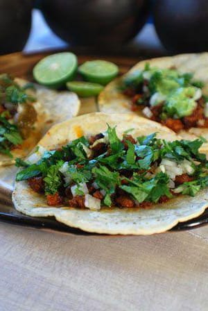 Tradicionales Tacos al Pastor