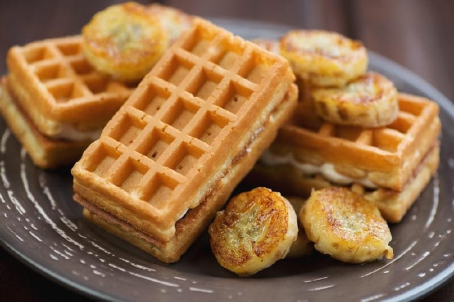 Waffles con Carpaccio de Plátano 